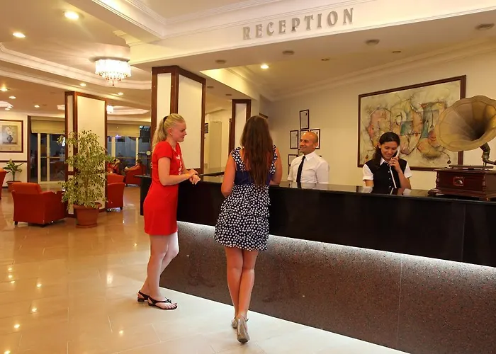 Sea Bird Beach Hotel Konaklı